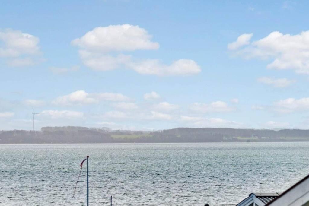 Beautiful And Amazing View - 3 Bedroom Cottage Vinderup エクステリア 写真